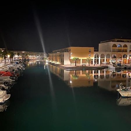 Studette Avec Spa & Jacuzzi Sète Dış mekan fotoğraf