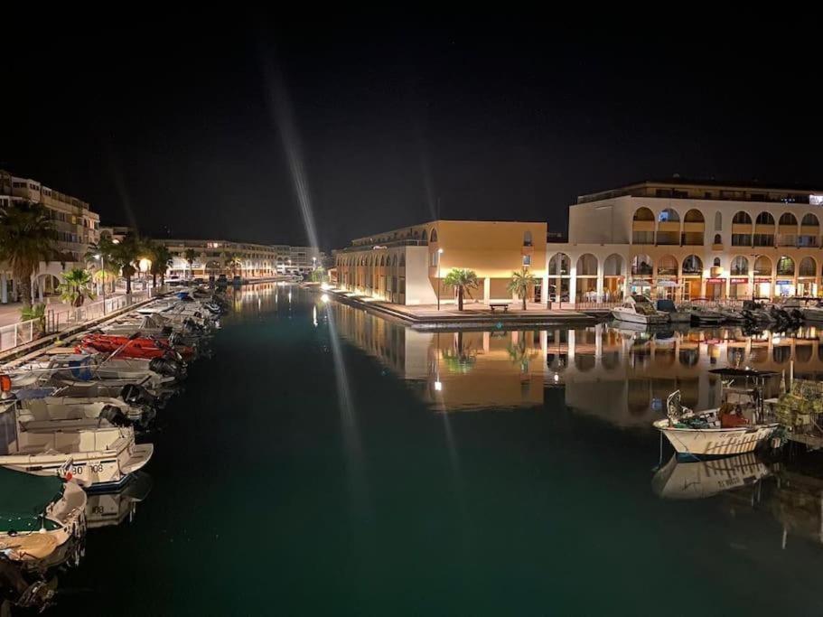 Studette Avec Spa & Jacuzzi Sète Dış mekan fotoğraf